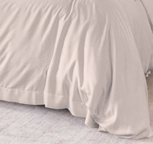 Load image into Gallery viewer, 200TC Percale Colors and Prints Duvet Cover: Family&lt;sup&gt;®&lt;/sup&gt; Size